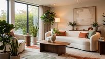 Las formas curvas, los muebles bajos y los materiales cálidos son algunas de las claves de la nueva decoración de interiores.