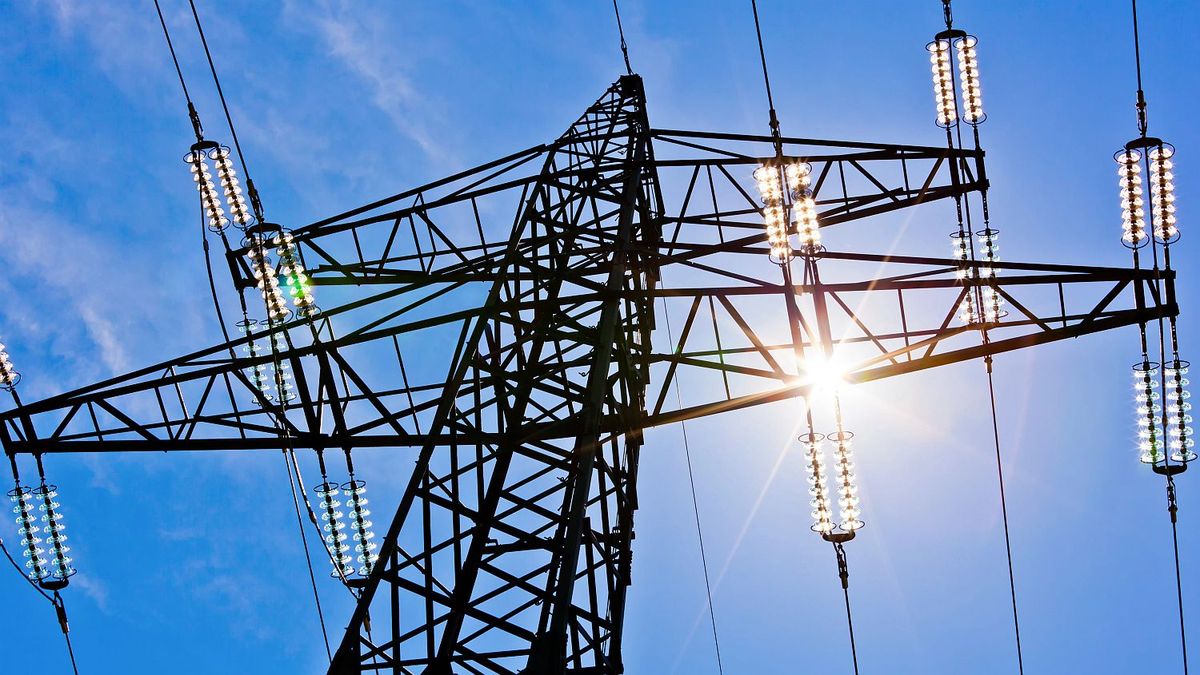 La red eléctrica quedó al límite: sobran recursos, pero faltan cables para llevar la energía
