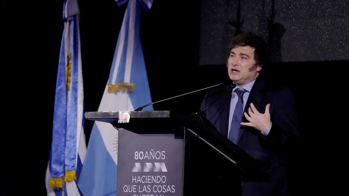Javier Milei, before businessmen in Uruguay: “I hate the State, it is a violent criminal association that lives off taxes”