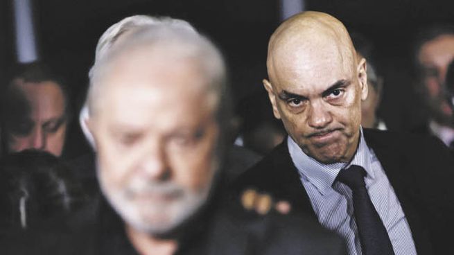 PROTAGONISMO. El juez del Supremo Tribunal Federal de Brasil, Alexandre de Moraes, ha cobrado un rol crucial en la persecución del movimiento bolsonarista que puso en riesgo la democracia.