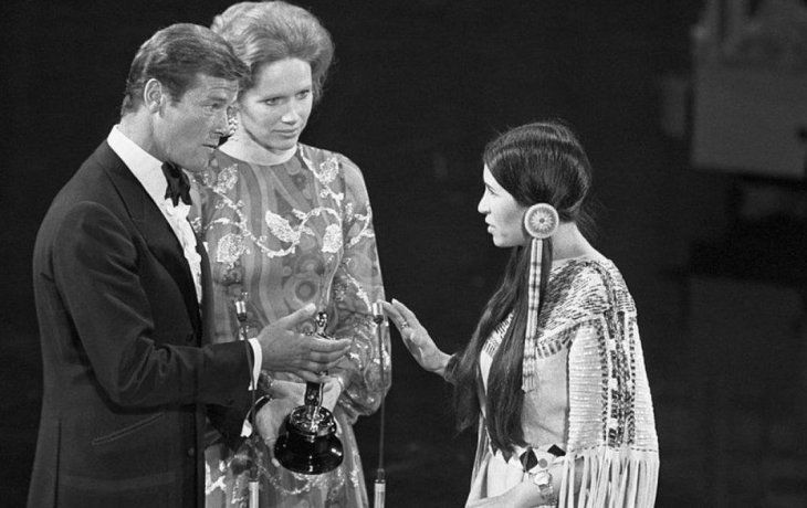 la academia se disculpa con la actriz que leyo el discurso de marlon brando rechazando el oscar