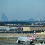 En horas comienza a restringirse el numero de vuelos dentro de los EE.UU. En horas comienza a restringirse el numero de vuelos dentro de los EE.UU.