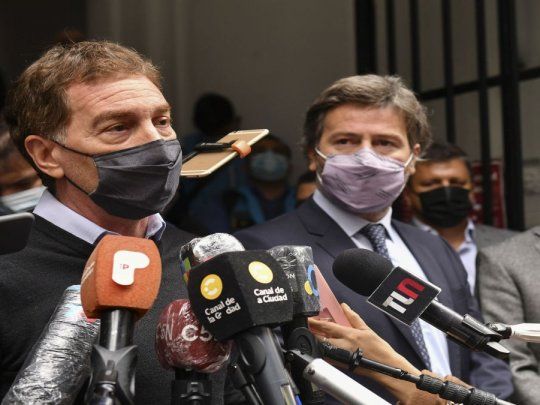 Diego Santilli junto a Juan Bautista Mahiques y Eduardo Villalba.
