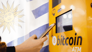 uruguay inaugura su primer cajero de bitcoin: el pais tiene potencial de convertirse en un haul tecnologico cripto