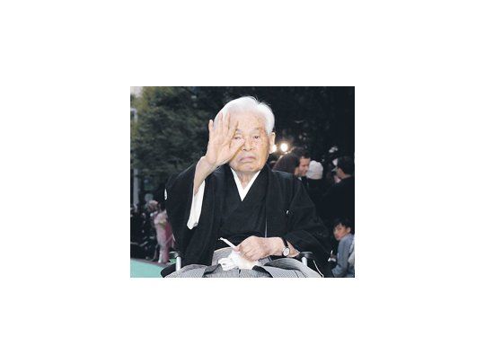 El director de «Los niños de Hiroshima» murió el martes a los 100 años, sin haber dejado nunca de filmar; su última película, rodada en 2010, fue premiada en el Festival de Tokio.