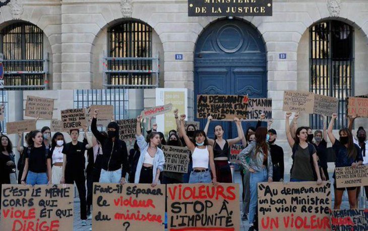 Feministas francesas rechazaron nombramientos en el nuevo gabinete.