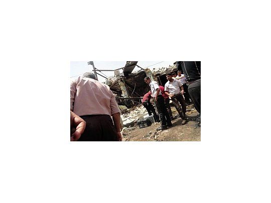 Un camión bomba estalló en un popular mercado en una ciudad al sur de Bagdad.