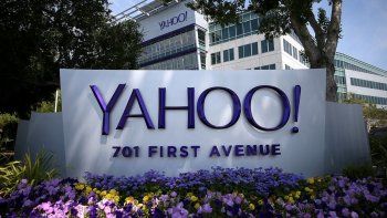 Yahoo!.