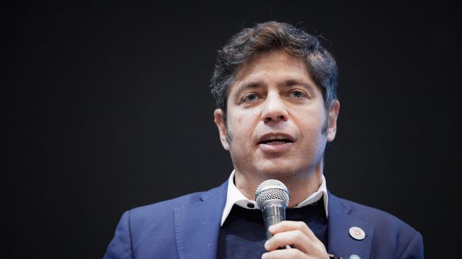 El gobernador bonaerense fustigó los cambios en el régimen de zona fría.
