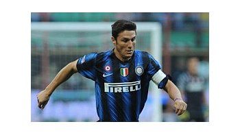 Zanetti, de 37 años, no piensa en retirarse.