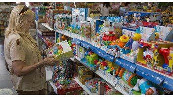 Luego de los juguetes, los regalos más elegidos fueron de los rubros indumentaria y productos informáticos.