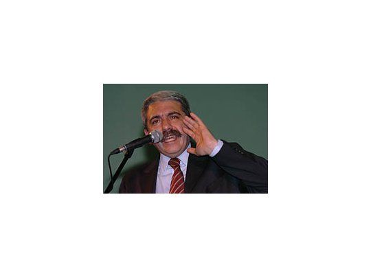 Gobierno se distancia de crisis en Córdoba: Dejamos que actúe la Justicia