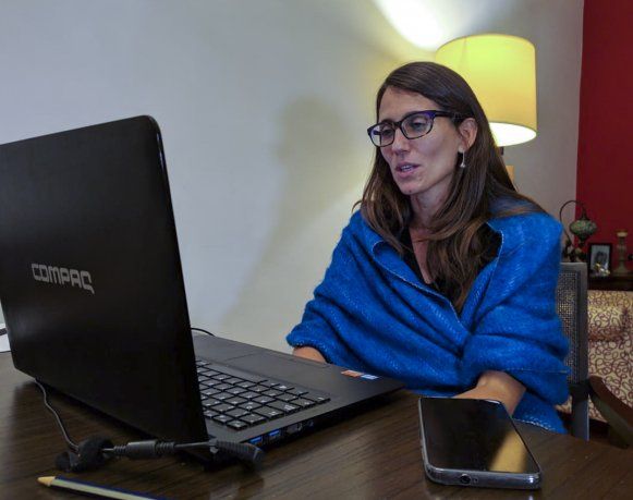 Elizabeth Gómez Alcorta.