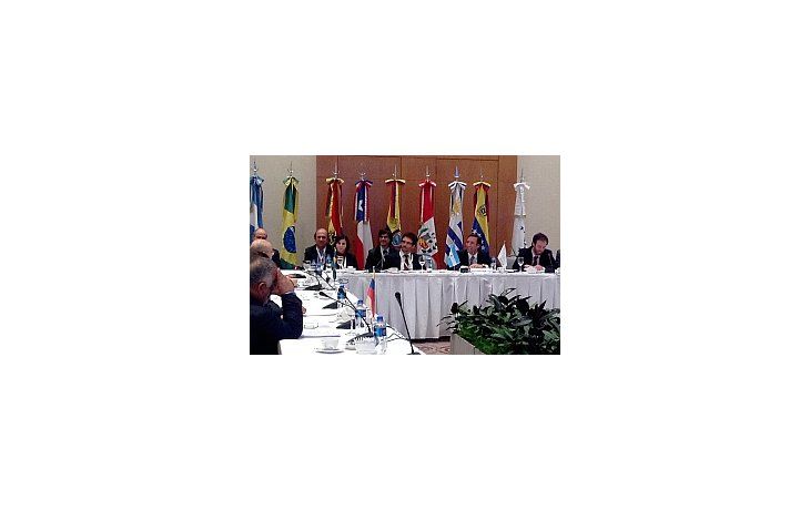 Hernán Lorenzino encabezó la reunión de ministro de Economía del Mercosur celebrada en Mendoza.