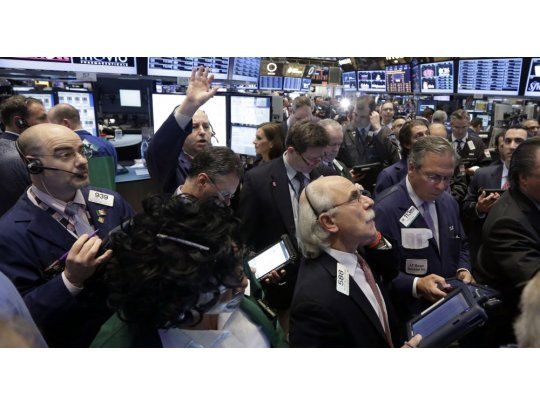 Wall Street perdió un 0,4%, en medio de incertidumbre sobre cambios impositivos