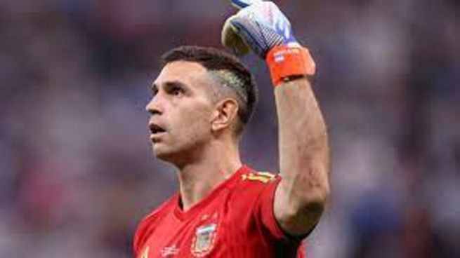 dibu martinez 3.jpg
