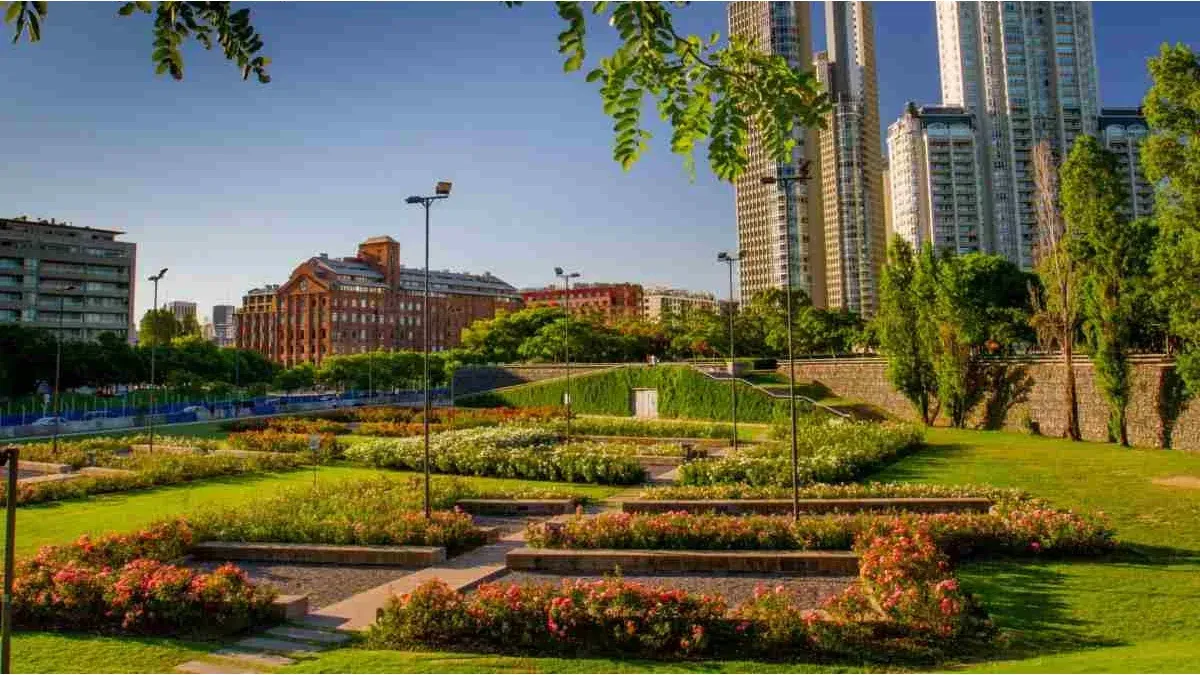 The City of Buenos Aires, among the most economically competitive for tourism