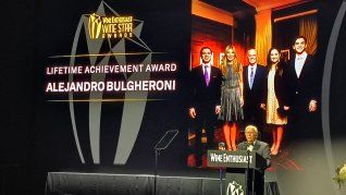 La entrega del Lifetime Achievement Award a Alejandro Bulgheroni se realizó en uno de los principales centros internacionales del negocio del vino. La entrega del Lifetime Achievement Award a Alejandro Bulgheroni se realizó en uno de los principales centros internacionales del negocio del vino.