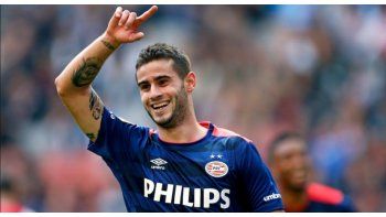 Pereiro reemplaza a Luis Suárez.