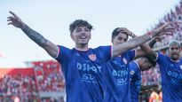 Unión ganó de local y todavía sueña en el campeonato.