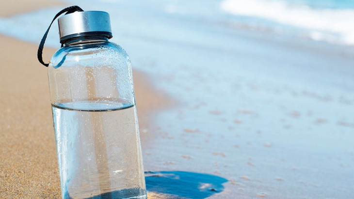 Cuándo hay que tomar agua, según Harvard Cuándo hay que tomar agua, según Harvard
