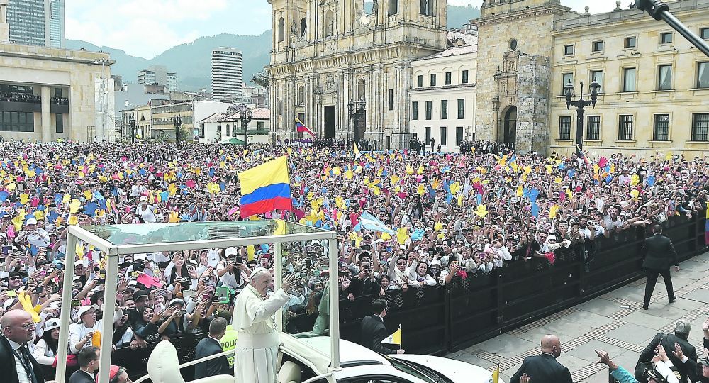 El Papa llama a Colombia a dar pasos hacia la reconciliación (foto 1)