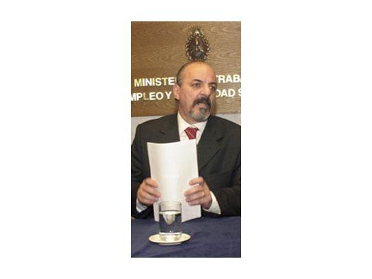 Carlos Tomada