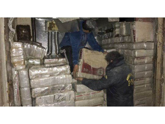 La Policía halló la droga en un camión térmico con doble fondo que fue interceptado cuando circulaba por la zona
