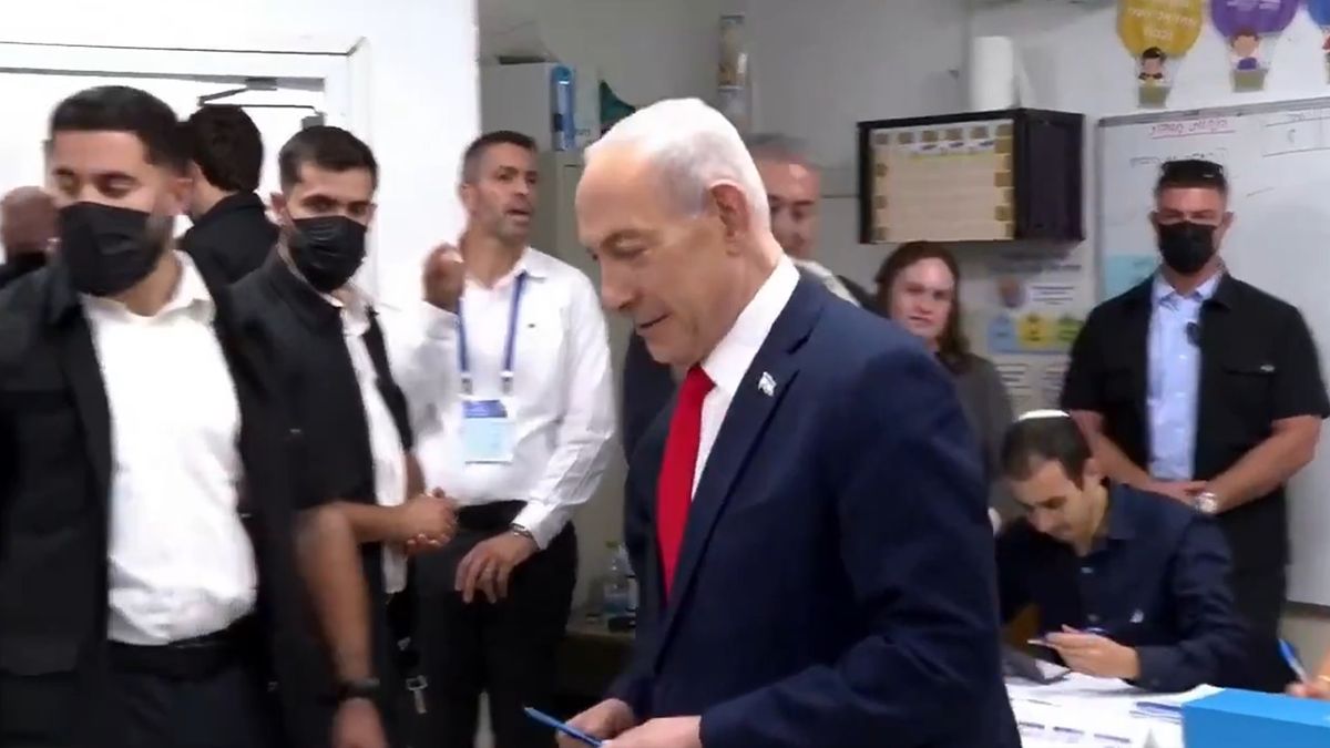 Elecciones en Israel: Benjamín Netanyahu votó y llamó a los ciudadanos a ir a las urnas