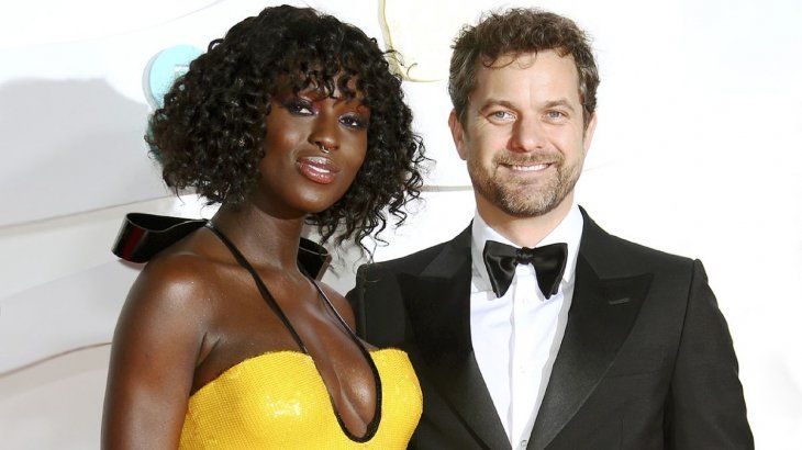 Joshua Jackson junto a su esposa, la modelo Jodie Turner-Smith.