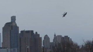 El hecho ocurrió alrededor de las 15.30 a cerca de la Estatua Water Soul en Nueva Jersey, enfrente de la Gran manzana.