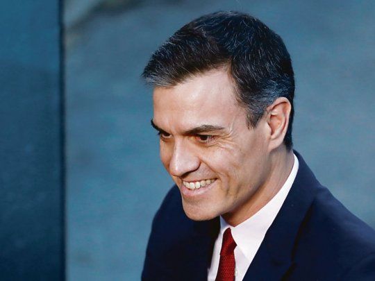 favorito. El socialista aseguró que su compromiso es hablar con todos los partidos políticos, dentro de la democracia.