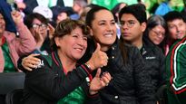 Claudia Sheinbaum junyo a Delfina Gómez, gobernadora de Edomex.