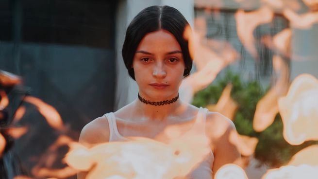 Se estrenó La virgen de la tosquera, de Laura Casabé, sobre cuentos de Mariana Enríquez