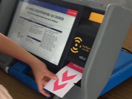 Los salteños elegirán legisladores través del voto electrónico.