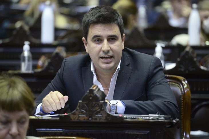 Eduardo Toniolli se posicionó contra la ley Bases. 