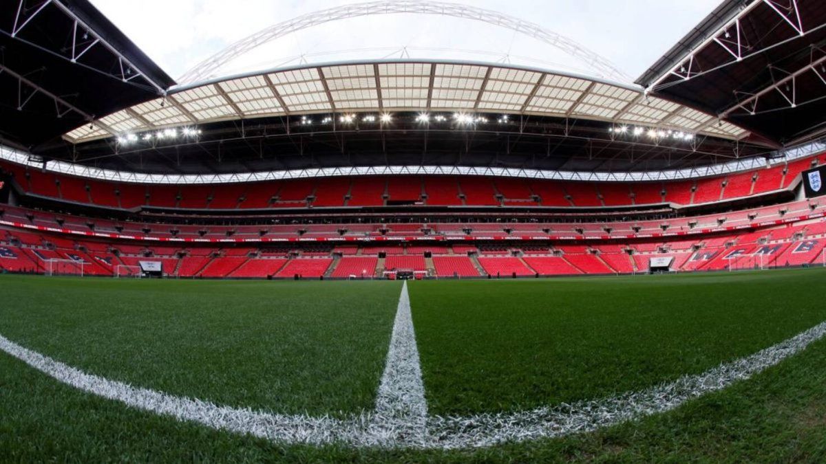 Champions League final: what time is the opening show, who will sing and where to watch it