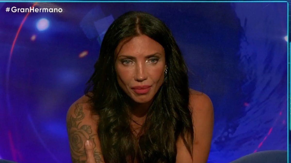 Big Brother: a participant left the reality show
