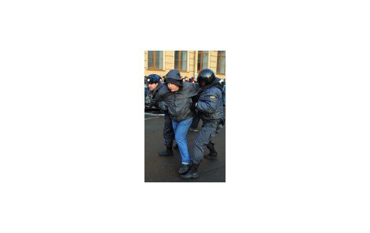 En Moscú 250 personas fueron detenidas.