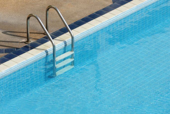 Es clave invertir en un buen servicio para que la piscina no se deteriore con el frío. 