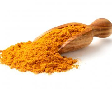 La combinación de cúrcuma y pimienta negra aparece en investigaciones sobre alimentos funcionales por su capacidad de potenciar compuestos. La combinación de cúrcuma y pimienta negra aparece en investigaciones sobre alimentos funcionales por su capacidad de potenciar compuestos.