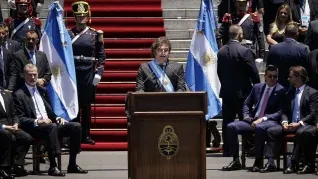 El presidente Javier Milei avanza con las medidas económicas.