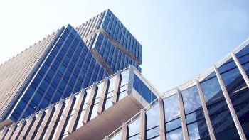 Amazon es la empresa más valorada del mundo, aunque no pudo desplazar a Apple en la cima de las más admiradas.