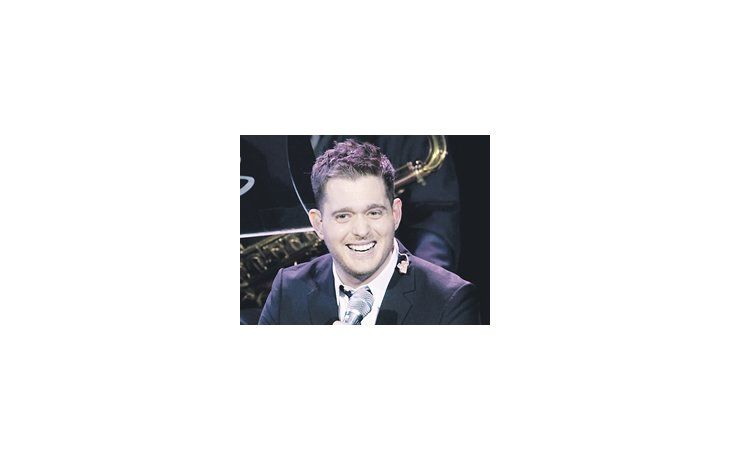 Prolijo y profesional como cantante, Michael Bublé es, por sobre todo, un entretenedor con gran manejo del show que seduce a multitudes de mujeres desde una postura de antihéroe.