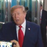 Donald Trump volvió a cruzarse con CNN ante la ONU.&nbsp;