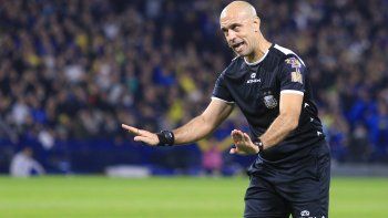Premio. Tras su escandaloso arbitraje en favor de Barracas Central, Jorge Baliño estará en el VAR de Independiente-Colón.