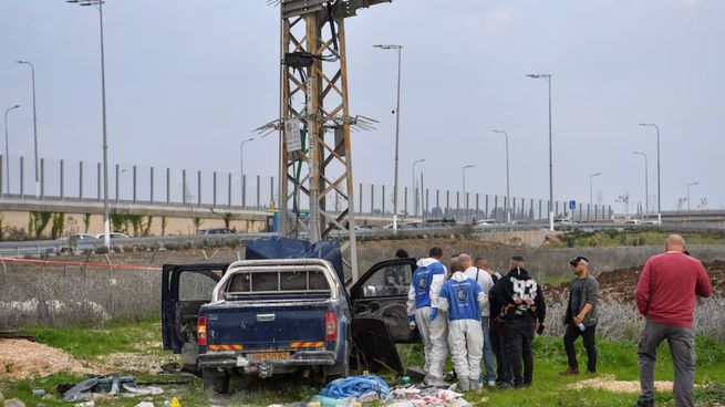 El ministro de Defensa israelí, Israel Katz, ordenó tomar medidas con firmeza e inmediatez contra la aldea de Qabatiya, de donde era originario el atacante.&nbsp;