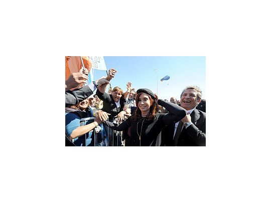 Cristina de Kirchner visitó Entre Ríos y encabezó un acto en la localidad de Concordia junto al gobernador Sergio Urribarri.