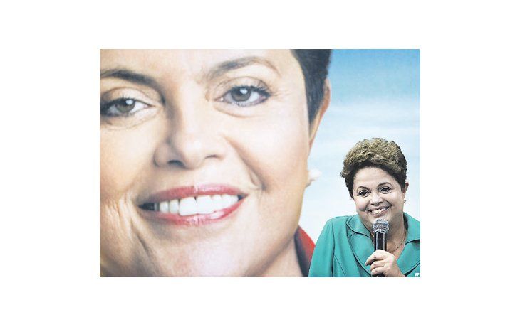 ámbito.com | De acuerdo con los últimos sondeos, Dilma Rousseff obtendría un 40% de los votos en primera vuelta y cerraría la contienda en el balotaje, con fecha el domingo 26 de octubre.