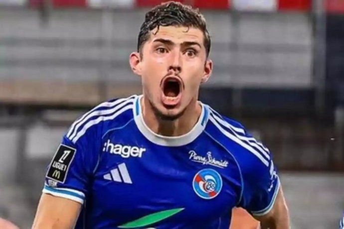 El delantero del Racing de Estrasburgo había sido convocado a último momento por el cuerpo técnico. El delantero del Racing de Estrasburgo había sido convocado a último momento por el cuerpo técnico.